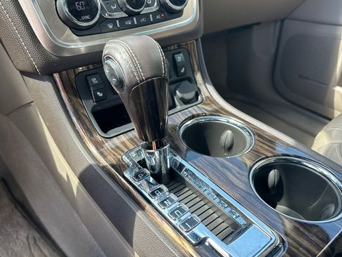 Used 2016 GMC Acadia Denali FWD image 32