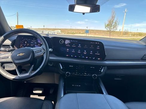 Certified 2025 Chevrolet Tahoe LT AWD/4WD image 12