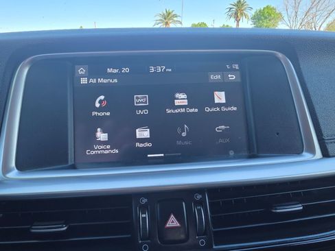 Used 2019 Kia Optima S w/ S Panoramic Sunroof Package image 22