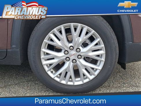 Used 2026 GMC Acadia Elevation w/ Elevation Premium Package AWD/4WD image 8