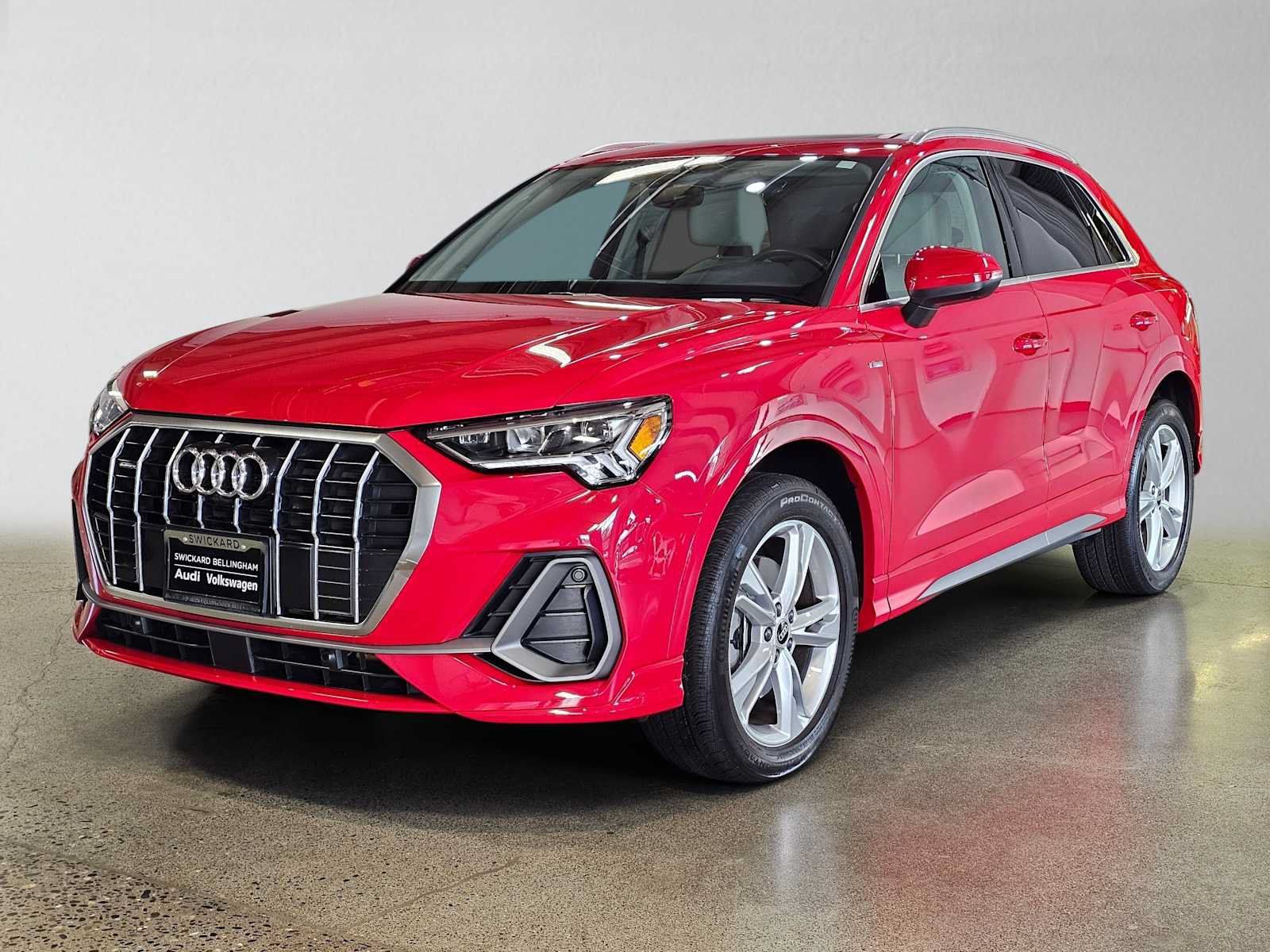 Used 2023 Audi Q3 2.0T Premium Plus w/ Premium Plus Package AWD/4WD image 7