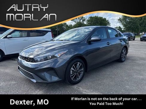 Used 2024 Kia Forte LXS image 1