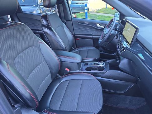Used 2023 Ford Escape ST-Line w/ Tech Pack #1 image 10