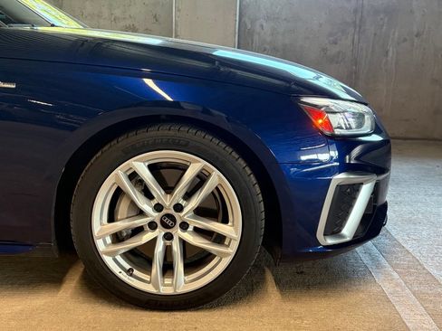 Used 2022 Audi A4 2.0T Premium Plus AWD/4WD image 11