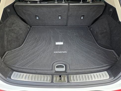 Used 2026 Genesis GV70 2.5T image 30