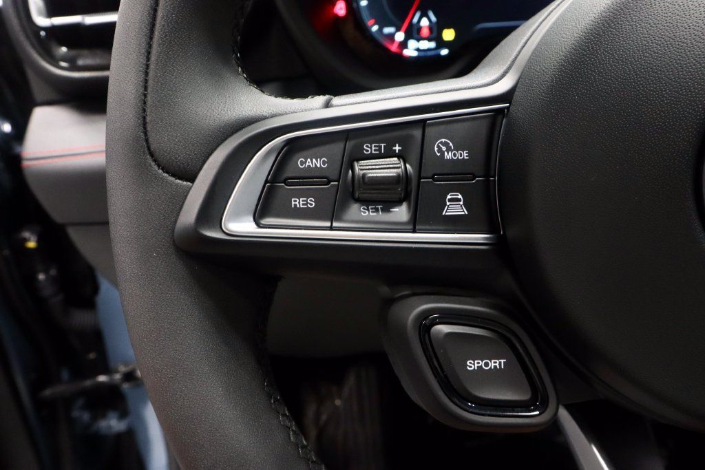 Used 2024 Dodge Hornet GT AWD/4WD image 31