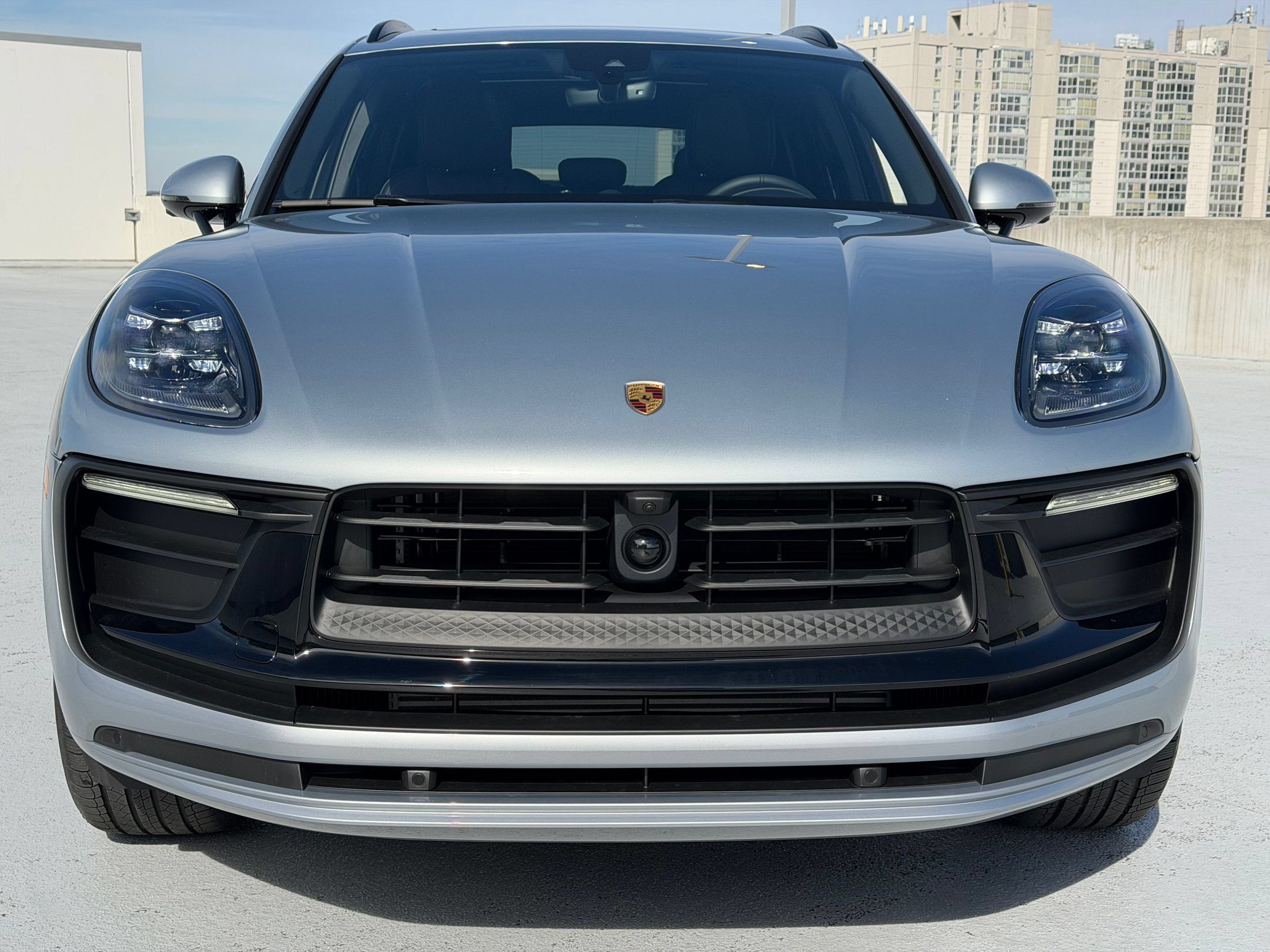 Used 2026 Porsche Macan Turbo AWD/4WD image 10