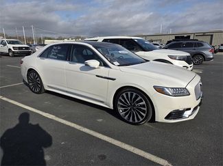 Used 2018 Lincoln Continental Black Label video 2