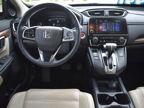 Used 2018 Honda CR-V Touring image 21