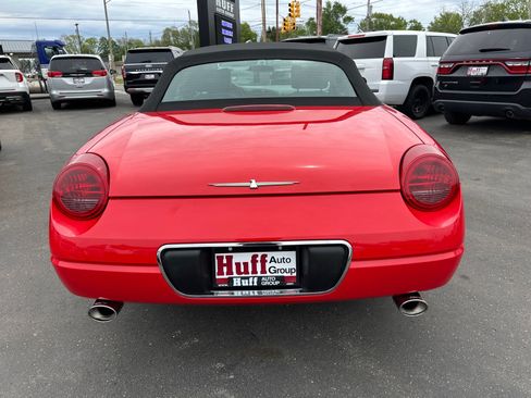 Used 2002 Ford Thunderbird RWD image 3