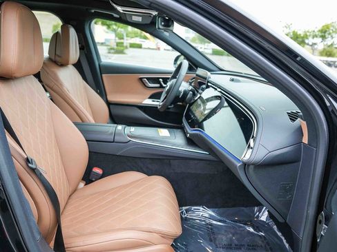 Certified 2026 Mercedes-Benz E 450 4MATIC Sedan image 17