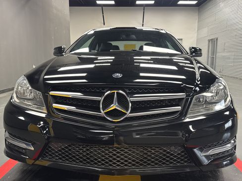 Used 2014 Mercedes-Benz C 250 Coupe image 8