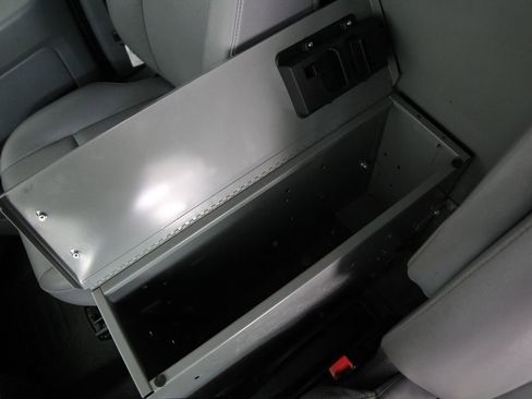 Used 2018 Ford Transit 350 148 Medium Roof RWD image 24