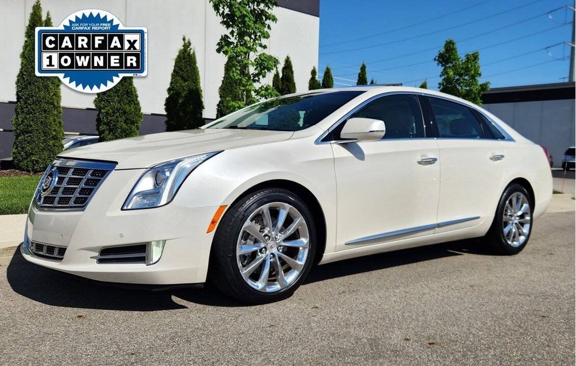 Used 2013 Cadillac XTS Premium AWD/4WD image 1