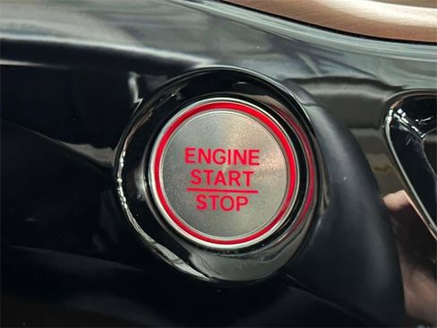 Used 2023 Acura MDX SH-AWD w/ Technology Package image 35