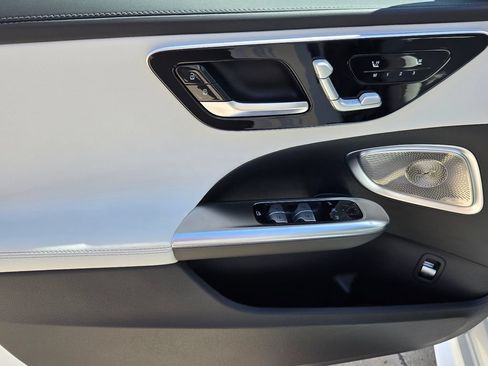 New 2026 Mercedes-Benz C 300 4MATIC Sedan image 19