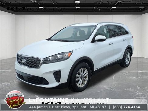Used 2020 Kia Sorento LX w/ LX I4 Convenience Package image 1