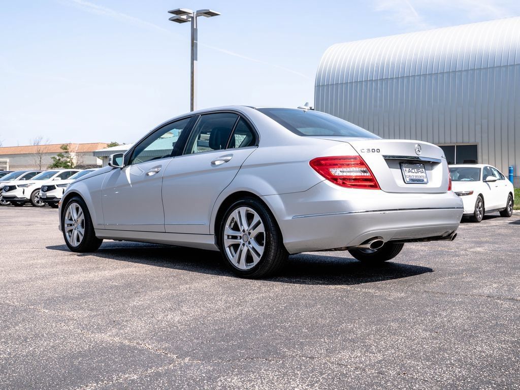 Used 2012 Mercedes-Benz C 300 4MATIC Sedan image 11