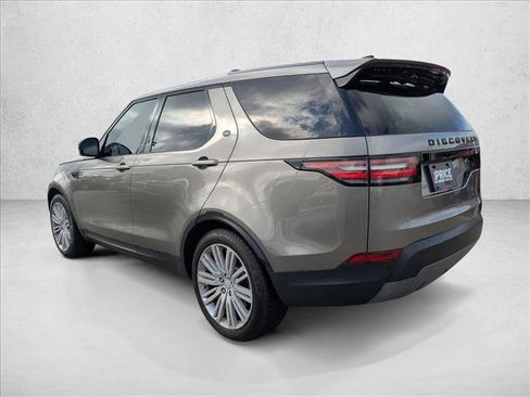 Used 2017 Land Rover Discovery First Edition image 8