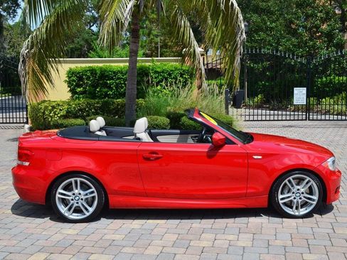 Used 2012 BMW 135i Convertible image 26
