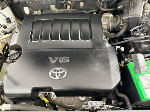 Used 2012 Toyota RAV4 Limited w/ Navigation Value Pkg image 34