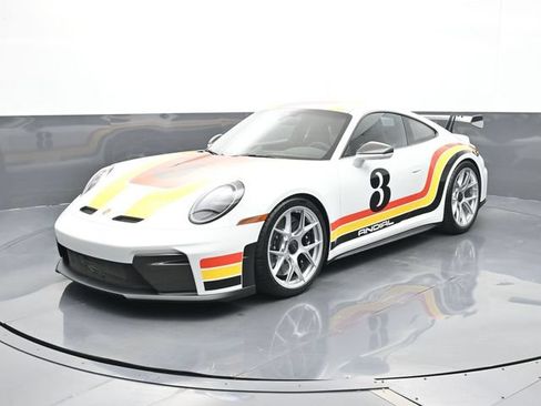 Certified 2026 Porsche 911 GT3 RWD image 1