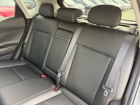Used 2024 Hyundai Kona Limited FWD image 45