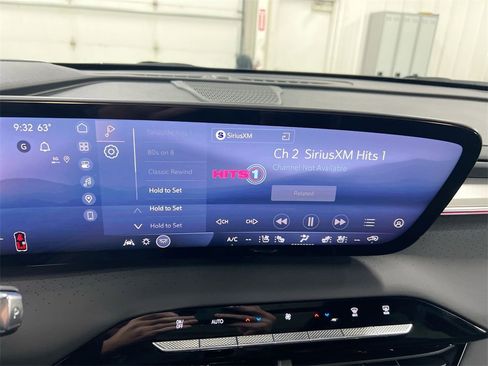 New 2026 Buick Enclave Avenir w/ Super Cruise Package image 13