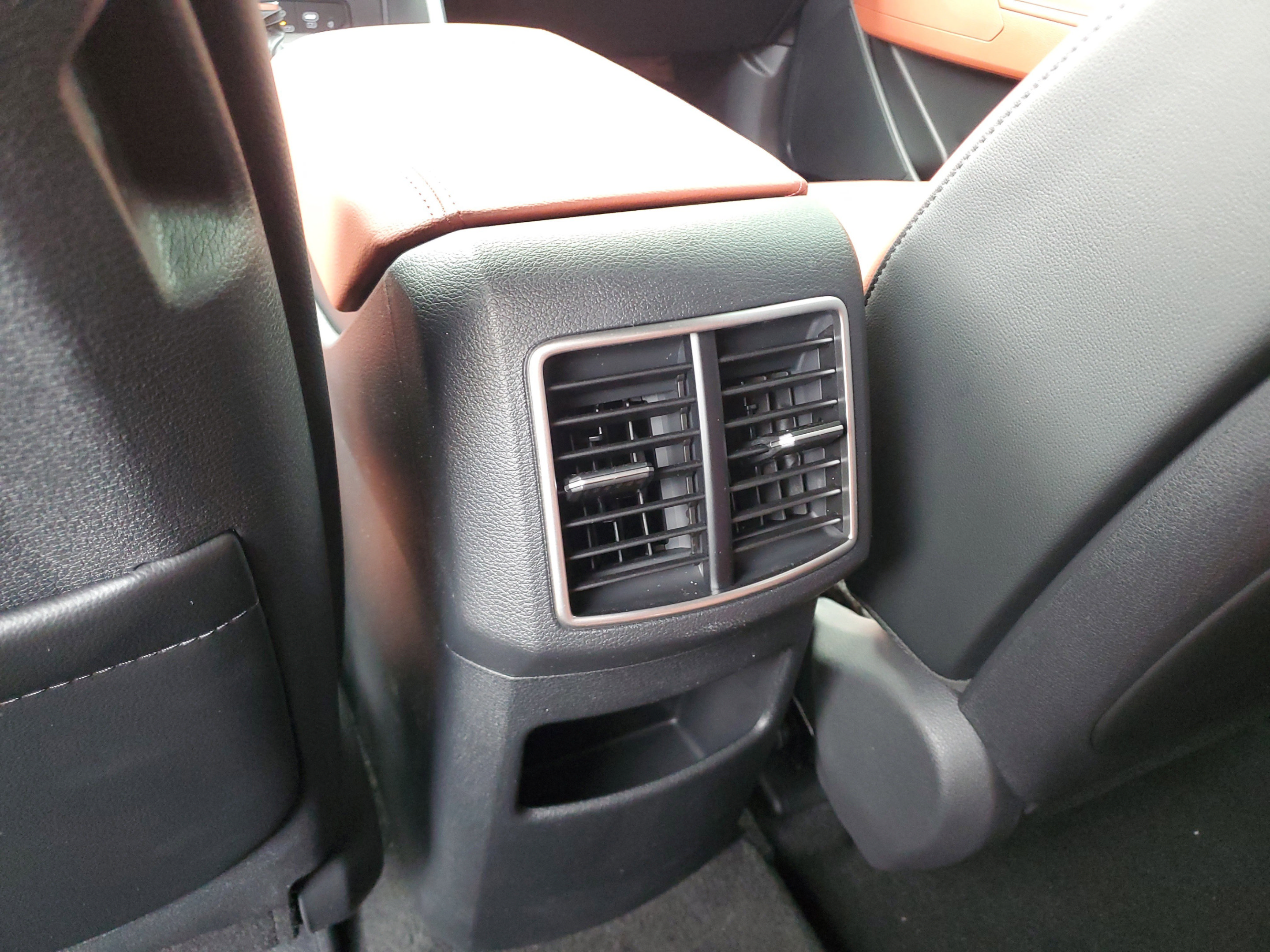 New 2026 Kia Sportage SX FWD image 13