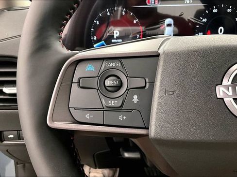 New 2026 Nissan Sentra SR w/ SR Premium Package FWD image 23