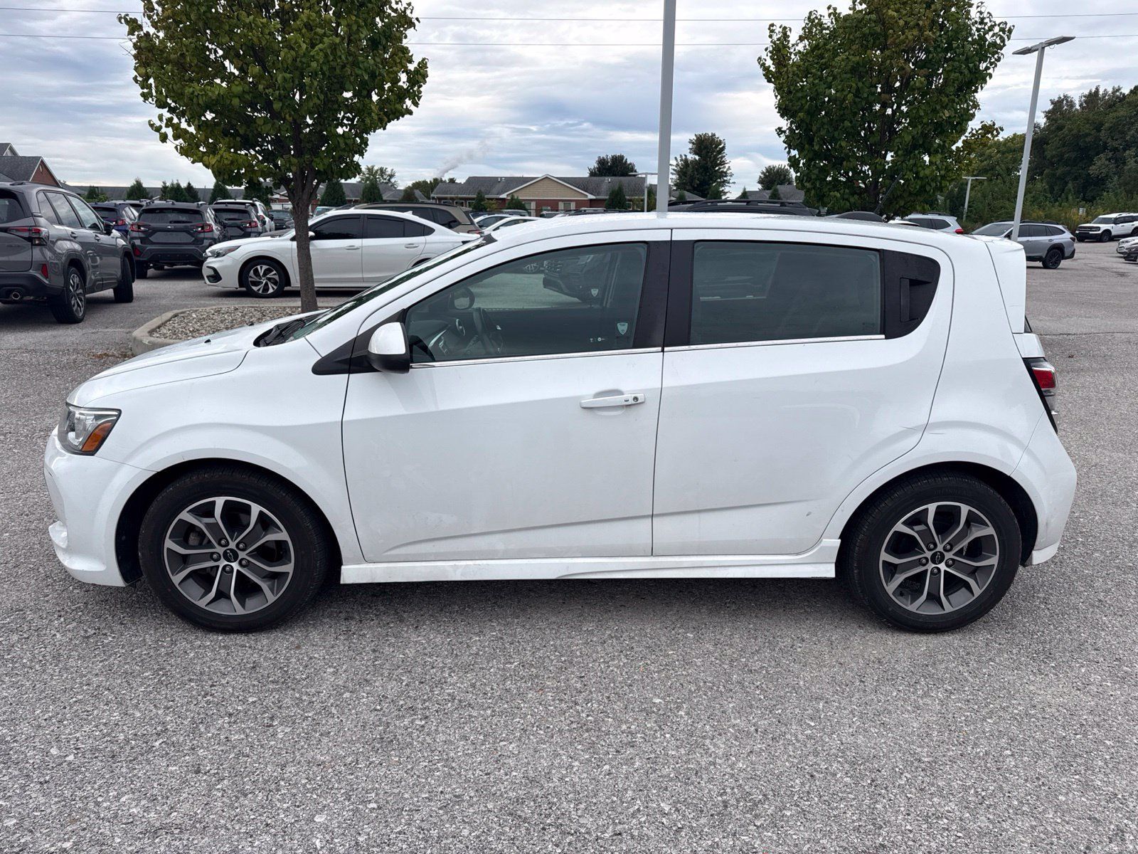 Used 2019 Chevrolet Sonic LT w/ Convenience Package FWD image 10