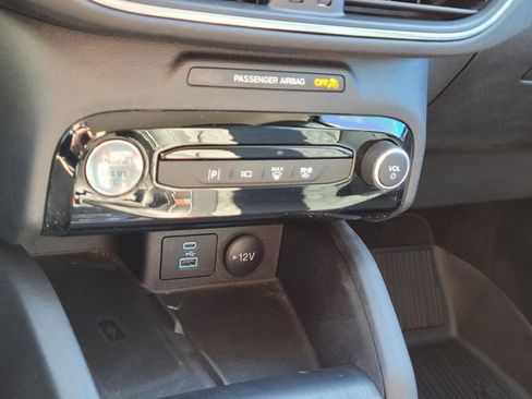 Used 2023 Ford Escape Platinum w/ Premium Technology Package image 29