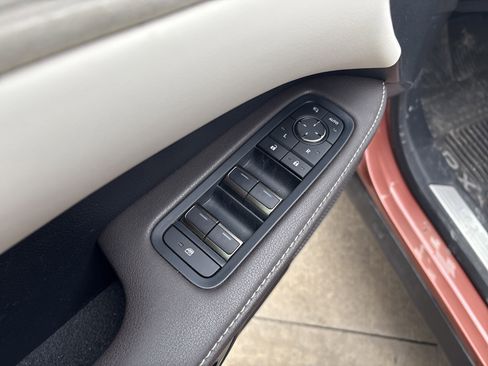 Used 2023 Lexus RX 350 AWD w/ Accessory Package (Z1) image 15