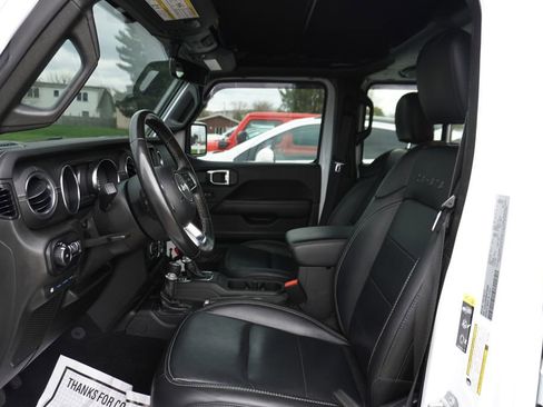 Used 2021 Jeep Wrangler Unlimited Sahara w/ Cold Weather Group image 2