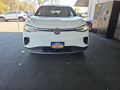 Used 2023 Volkswagen ID.4 Pro RWD image 2