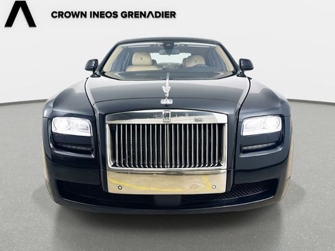 Used 2014 Rolls-Royce Ghost image 2