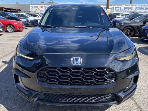 Used 2024 Honda HR-V EX-L image 3