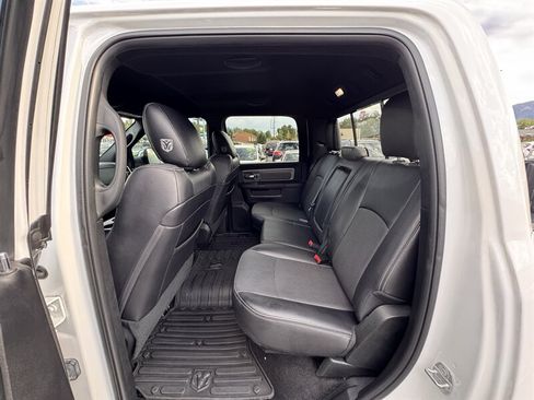 Used 2017 RAM 2500 Power Wagon w/ Leather & Luxury Group AWD/4WD image 27
