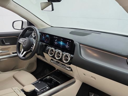 Used 2023 Mercedes-Benz GLA 250 image 28