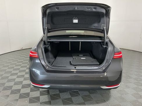 Certified 2024 BMW 530i w/ Premium Package RWD image 28