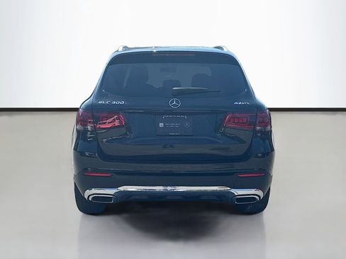 Used 2022 Mercedes-Benz GLC 300 4MATIC w/ Premium Package Lite image 4