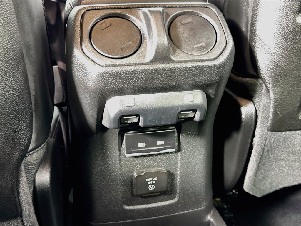 Used 2024 Jeep Wrangler Unlimited Rubicon 4xe AWD/4WD image 28