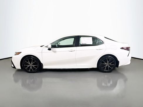 Certified 2024 Toyota Camry SE w/ Convenience Package FWD image 4