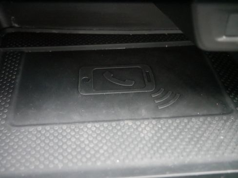 Certified 2024 Volkswagen Jetta SEL image 32