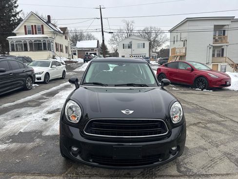 Used 2016 MINI Cooper Countryman image 3