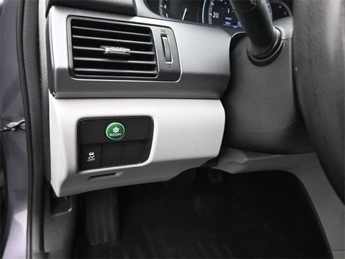 Used 2015 Honda Accord LX image 26