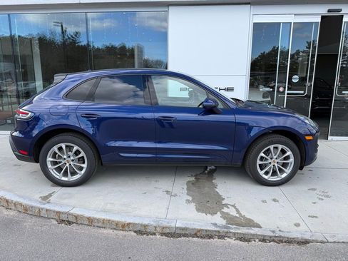 New 2026 Porsche Macan image 6