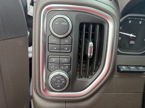 Used 2020 GMC Sierra 2500 Denali w/ Denali Ultimate Package AWD/4WD image 16