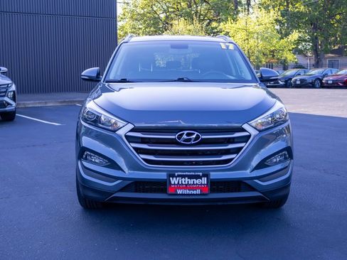 Used 2017 Hyundai Tucson SE Plus w/ Cargo Package AWD/4WD image 4
