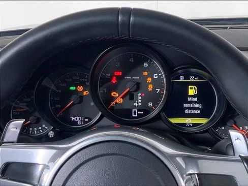 Certified 2016 Porsche Panamera Edition image 11